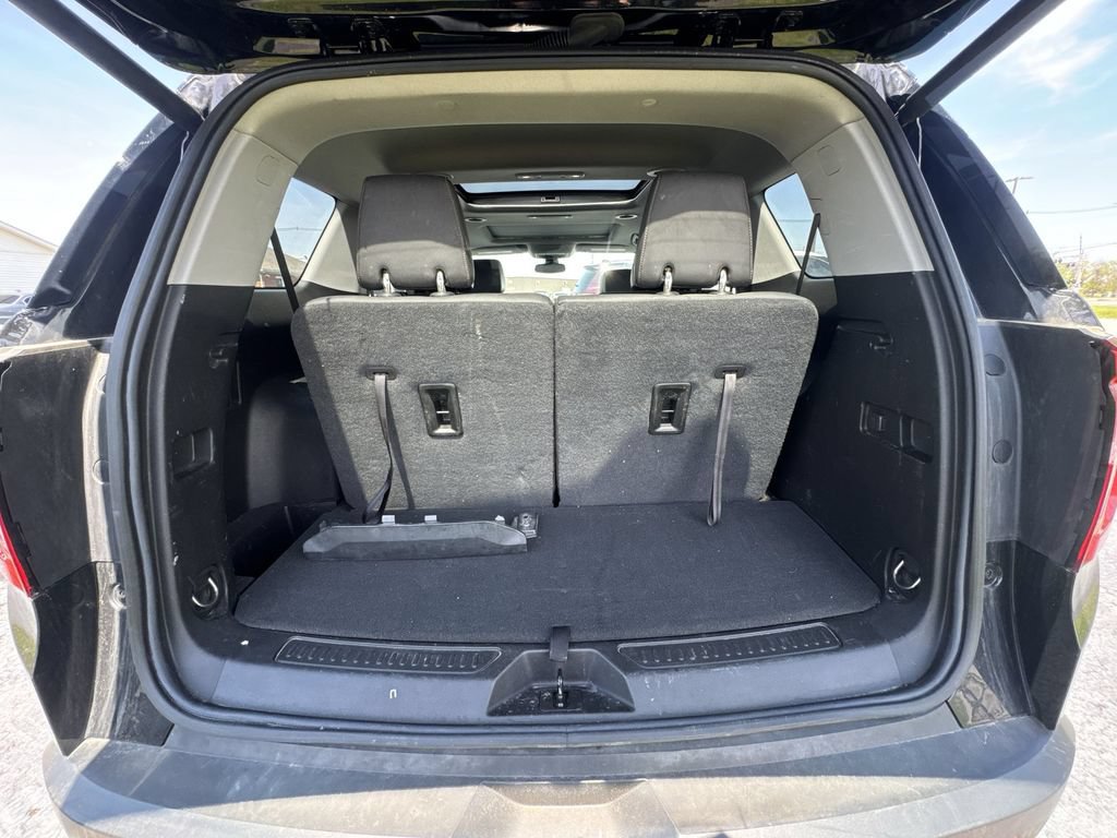 Used 2023 GMC Acadia AT4 w/ GMC Pro Grade Package AWD/4WD image 25