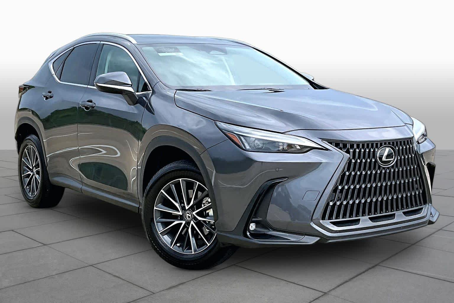 Certified 2025 Lexus NX 250 FWD w/ Accessory Package (Z1) image 3