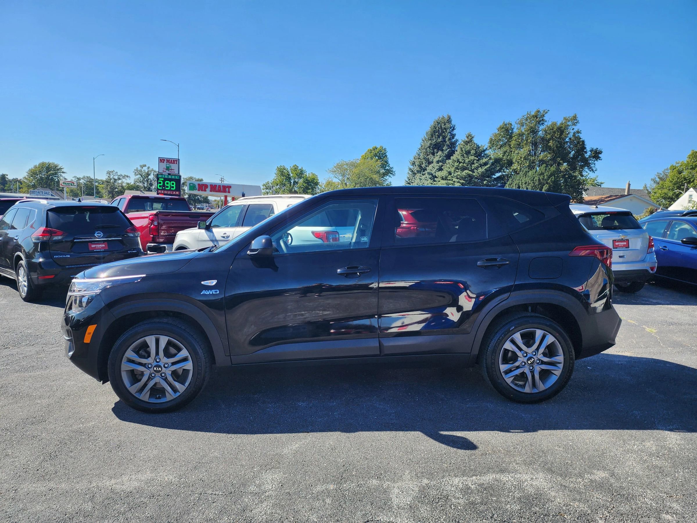 Used 2021 Kia Seltos LX AWD/4WD image 4