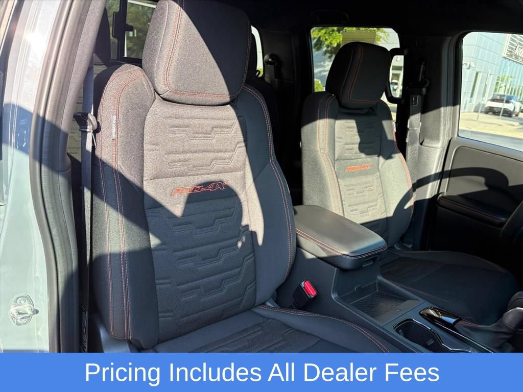 Used 2025 Nissan Frontier PRO-4X w/ Pro Convenience Package AWD/4WD image 20