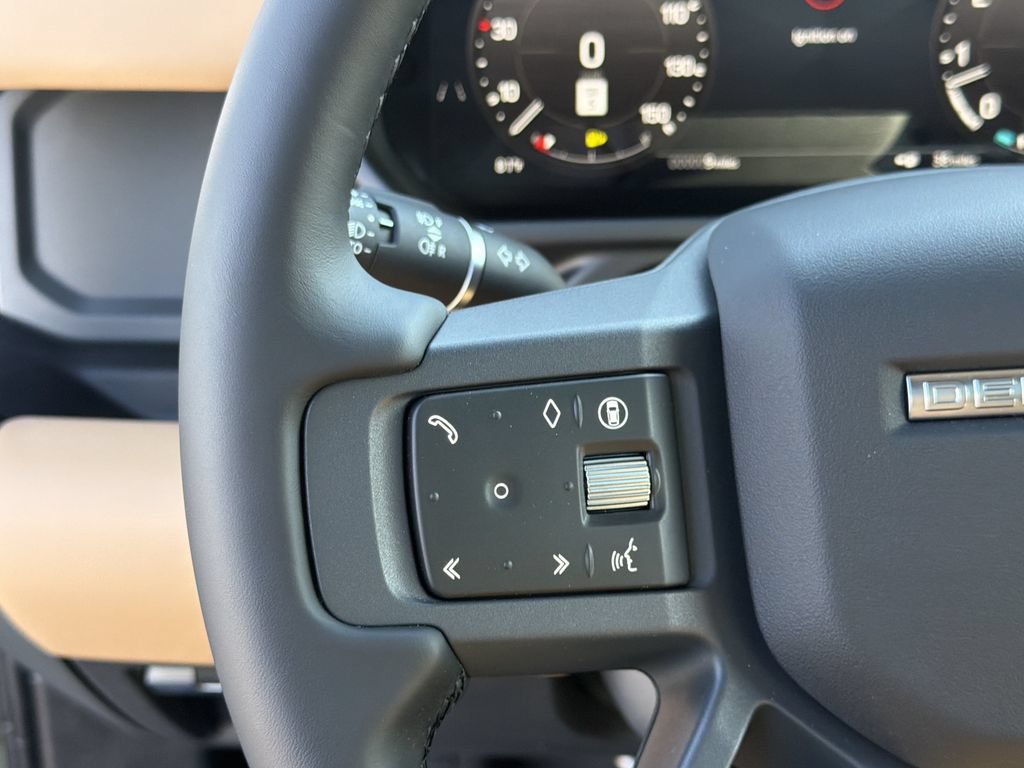 New 2026 Land Rover Defender 110 X-Dynamic SE AWD/4WD image 22