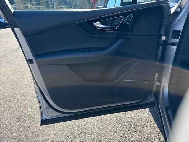 Used 2019 Audi Q7 3.0T Premium Plus image 18