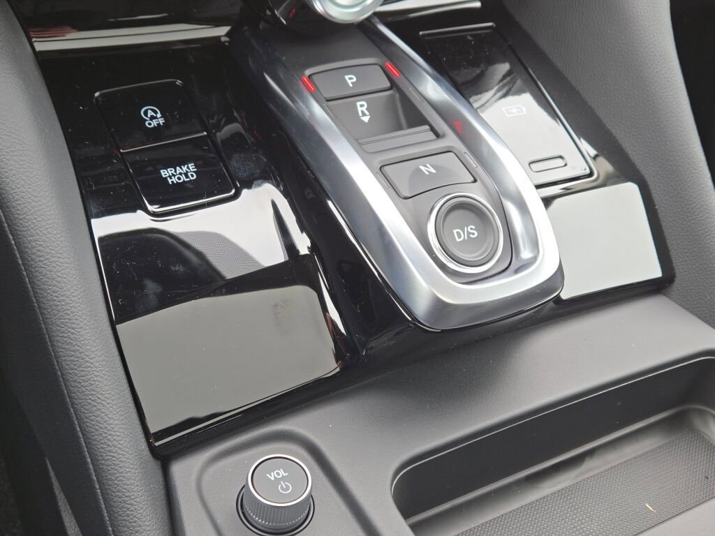 New 2026 Acura MDX SH-AWD image 40