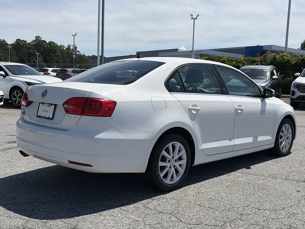 Used 2013 Volkswagen Jetta SE FWD image 23