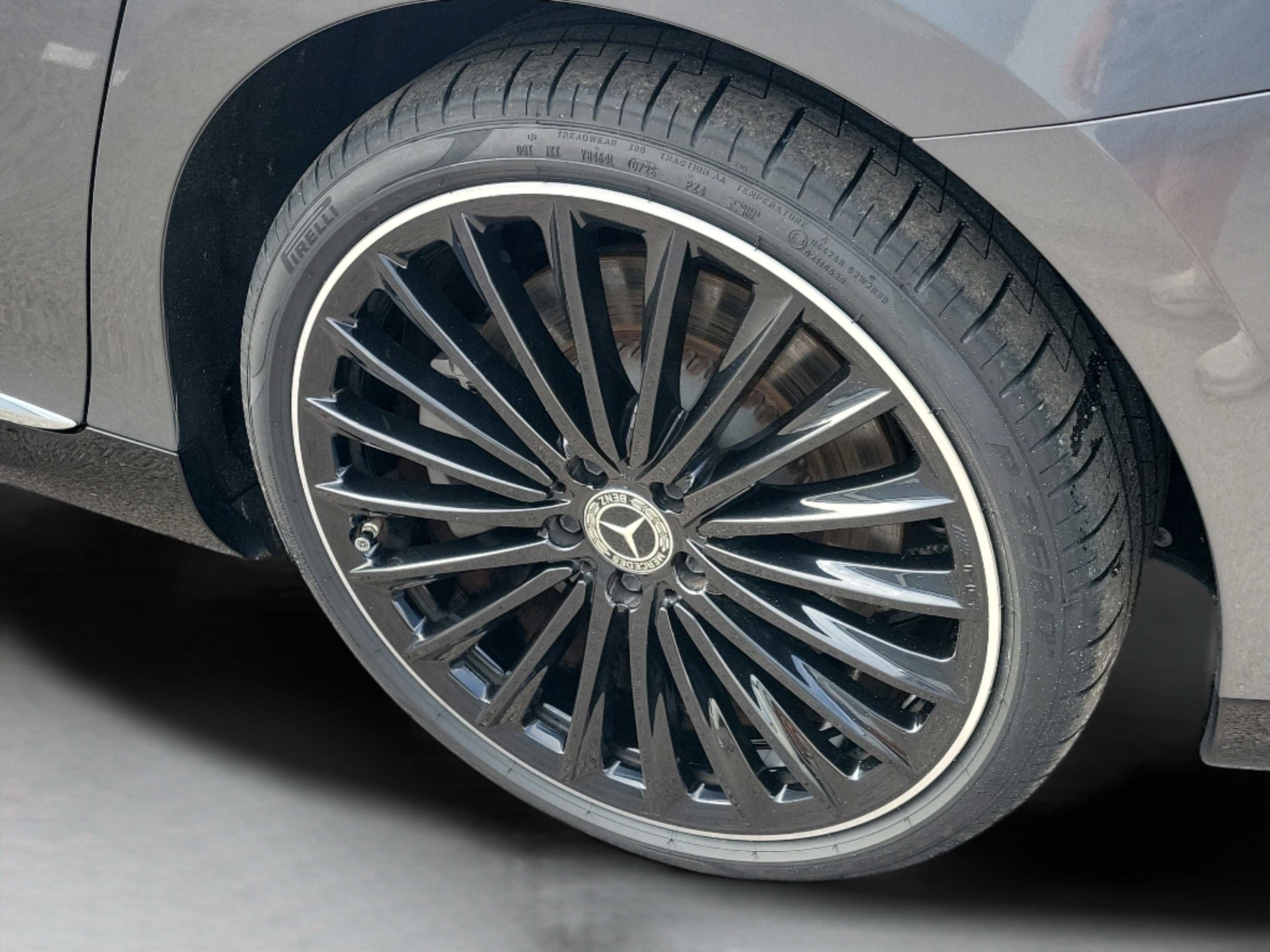 Certified 2023 Mercedes-Benz EQE 500 4MATIC Sedan image 29