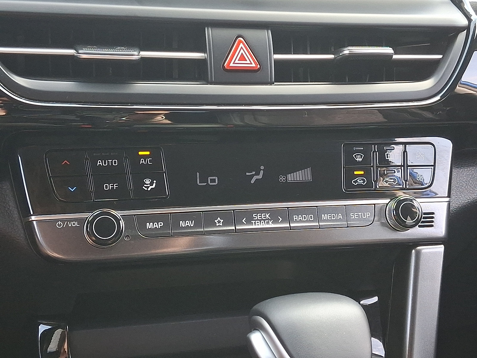 Certified 2024 Kia Seltos S AWD/4WD image 14