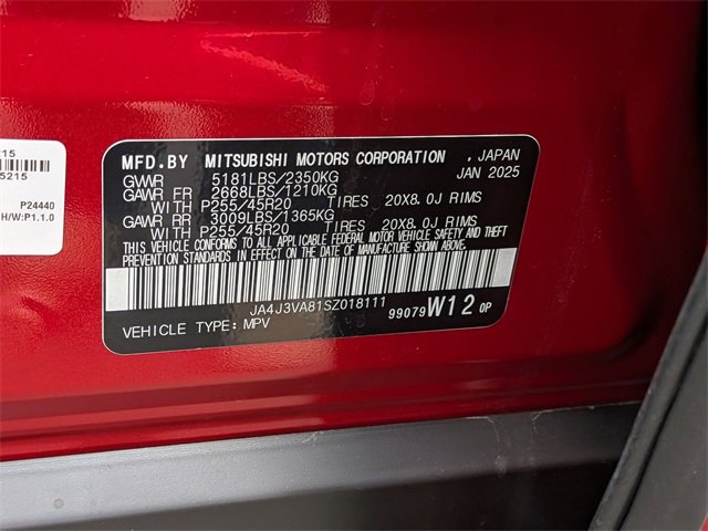 New 2025 Mitsubishi Outlander SE image 38