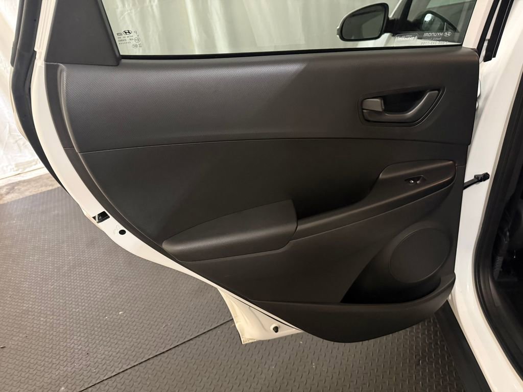 Used 2023 Hyundai Kona SEL w/ Cargo Package image 27