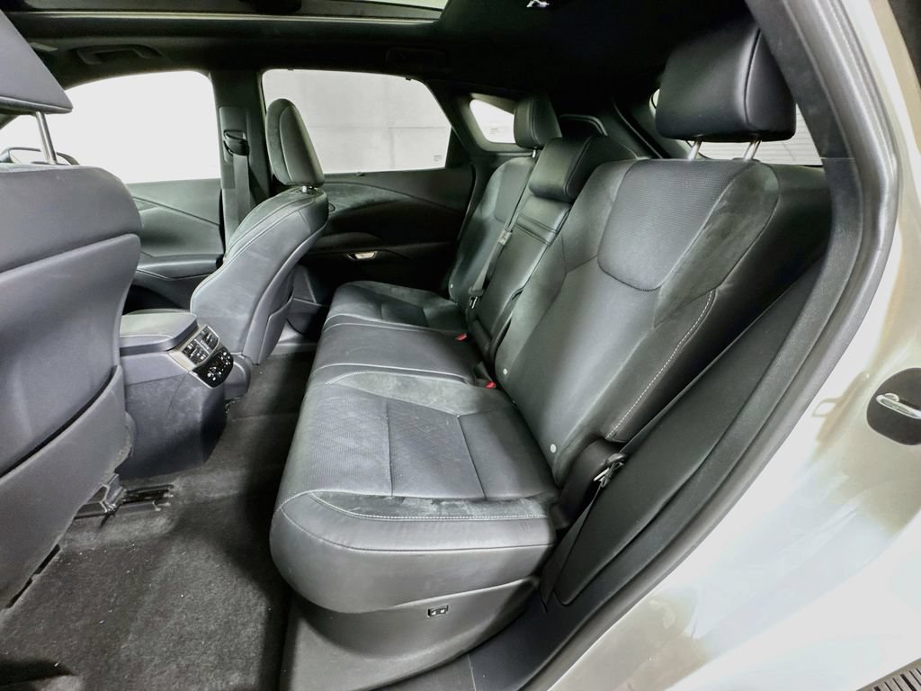 Used 2024 Lexus RX 350 FWD w/ Convenience Package image 32