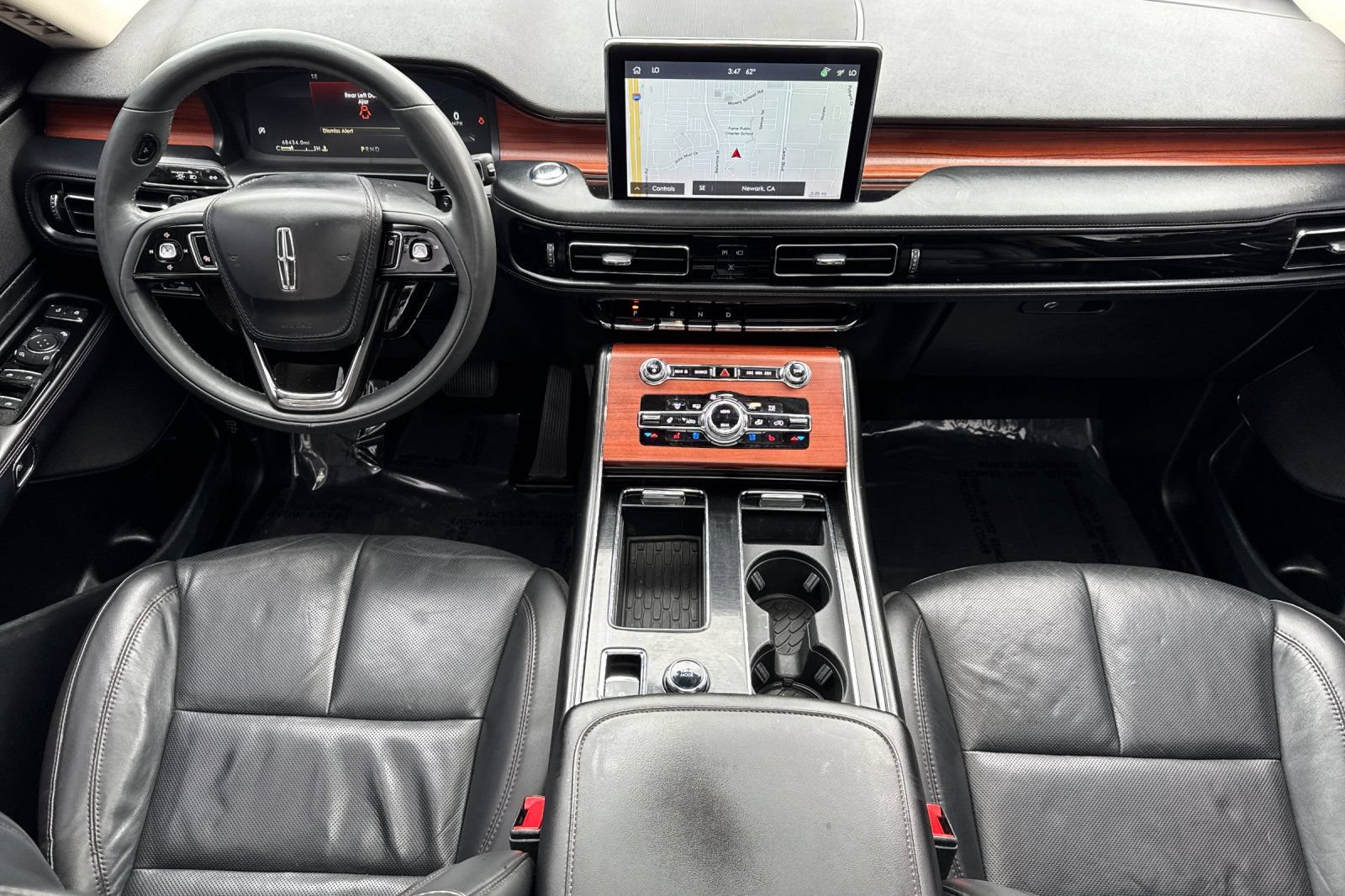 Used 2023 Lincoln Aviator Reserve w/ Equipment Group 201A RWD image 12