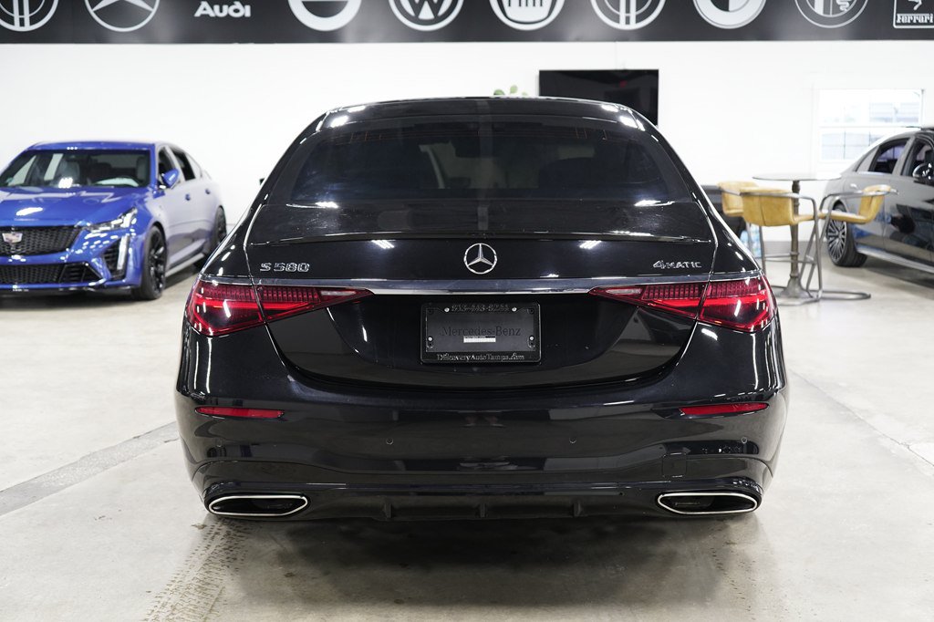 Used 2022 Mercedes-Benz S 580 4MATIC Sedan image 4