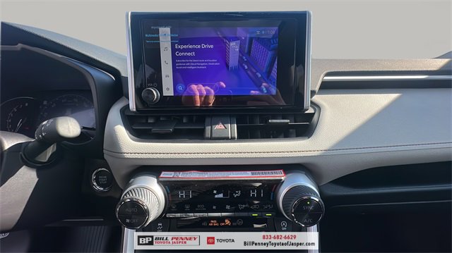 New 2025 Toyota RAV4 XLE image 15