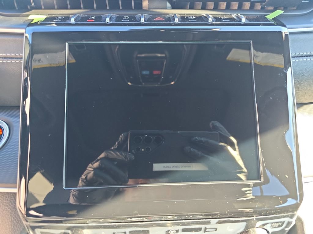 New 2025 Jeep Grand Cherokee Altitude image 22