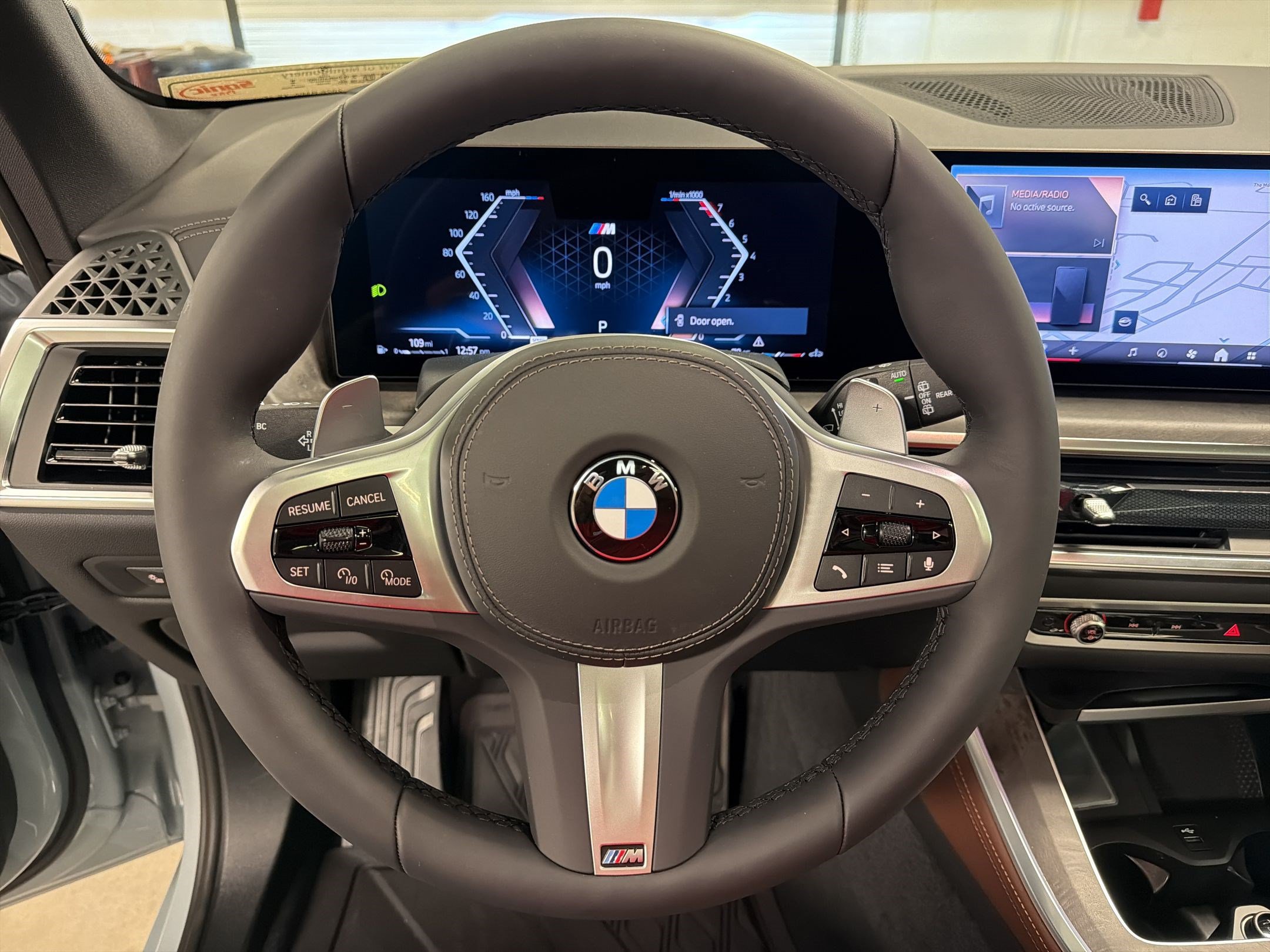 New 2026 BMW X5 sDrive40i w/ M Sport Package RWD image 17