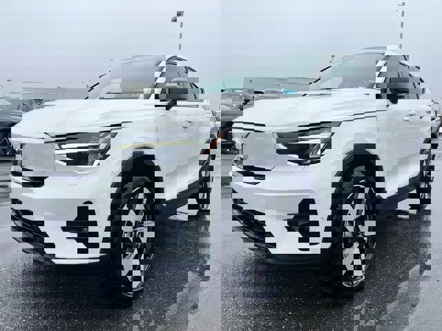 Certified 2023 Volvo C40 P8 Recharge Plus w/ Climate Package image 1