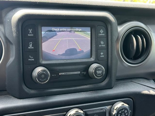 Used 2019 Jeep Wrangler Sport AWD/4WD image 28