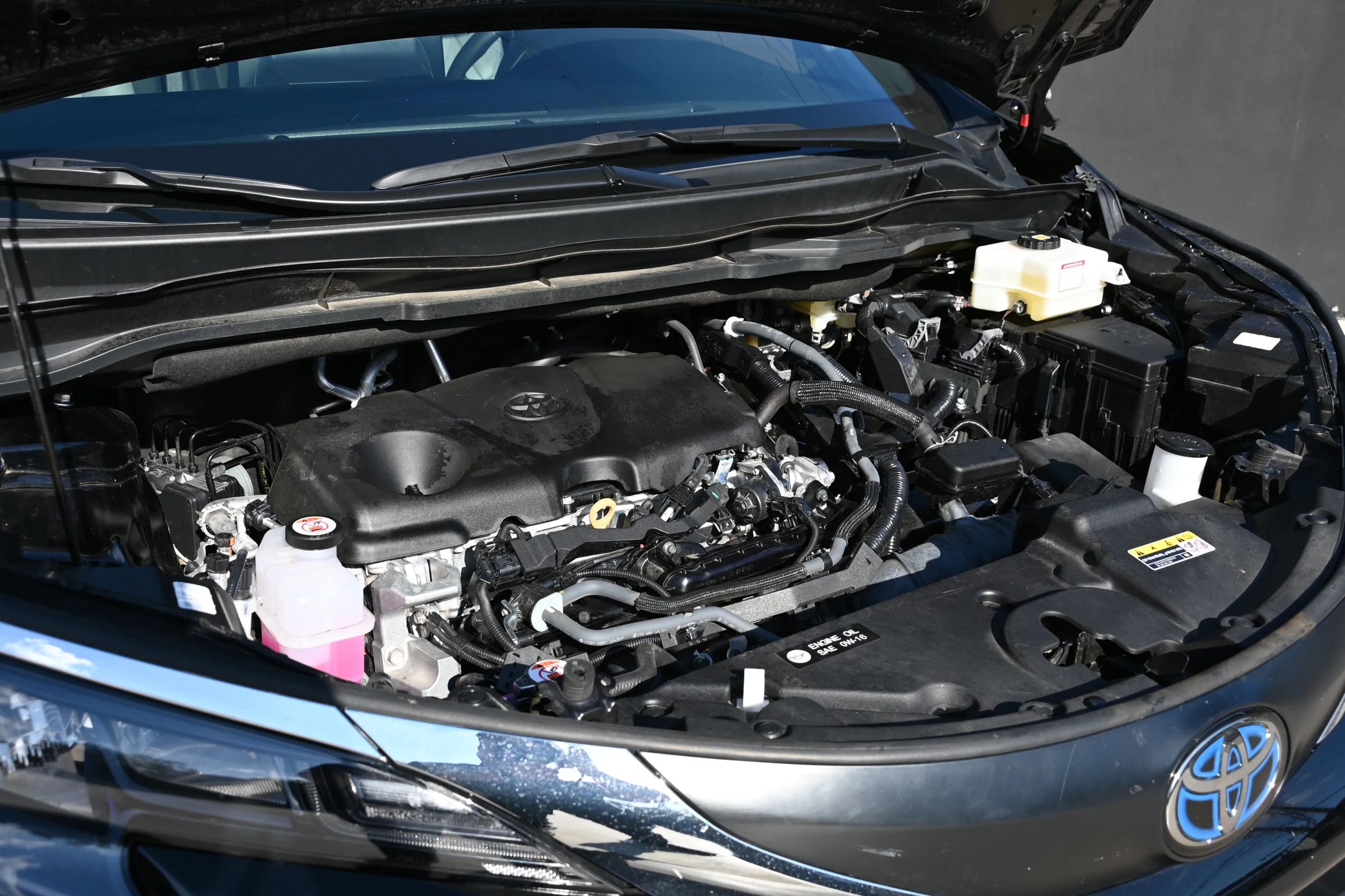 Used 2024 Toyota Sienna XLE image 21