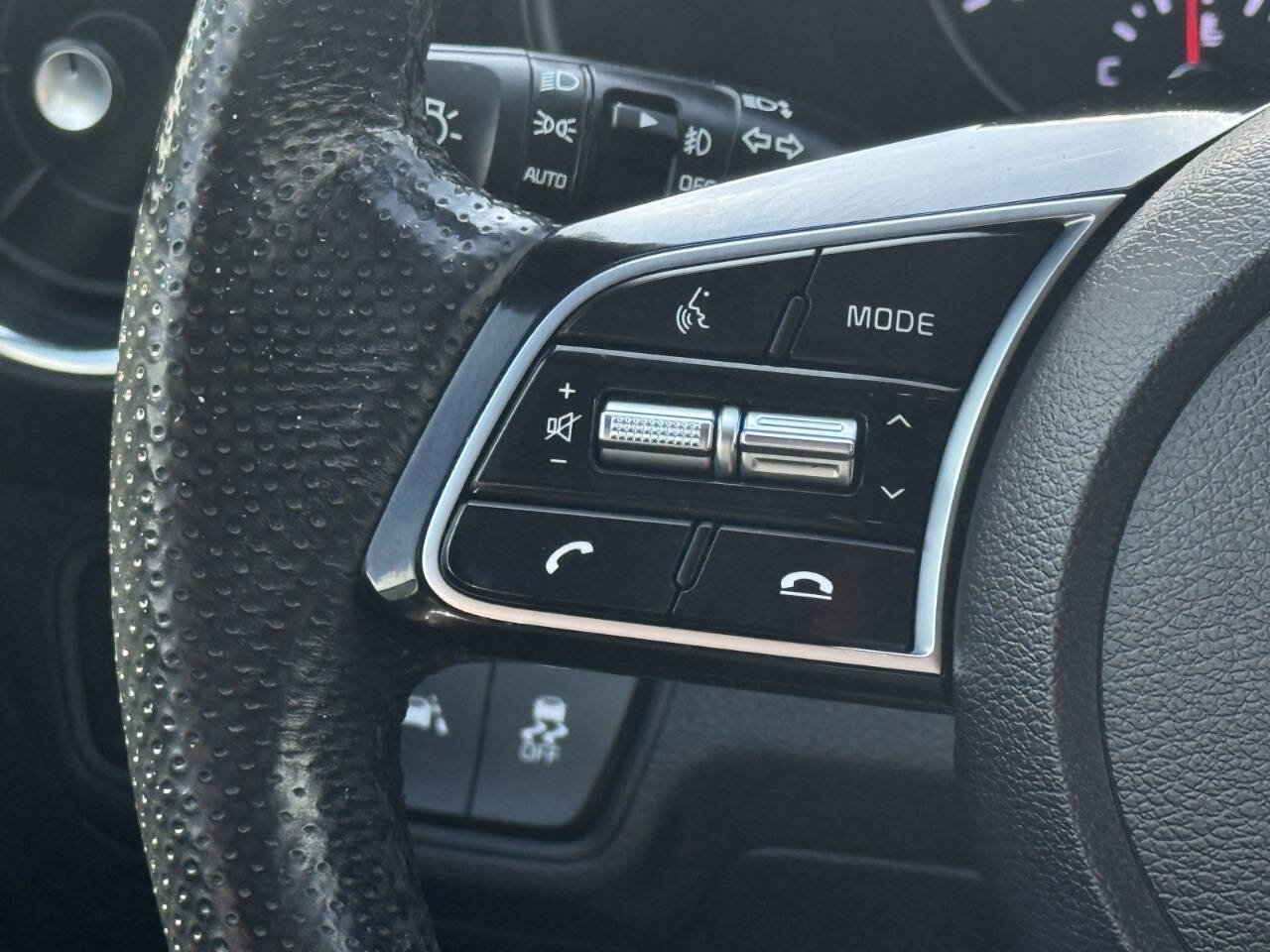 Used 2021 Kia Forte GT-Line image 17