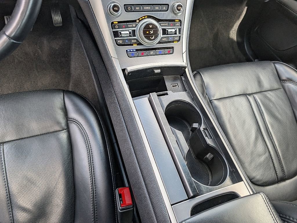 Used 2020 Lincoln MKZ Reserve w/ Elements Package image 30