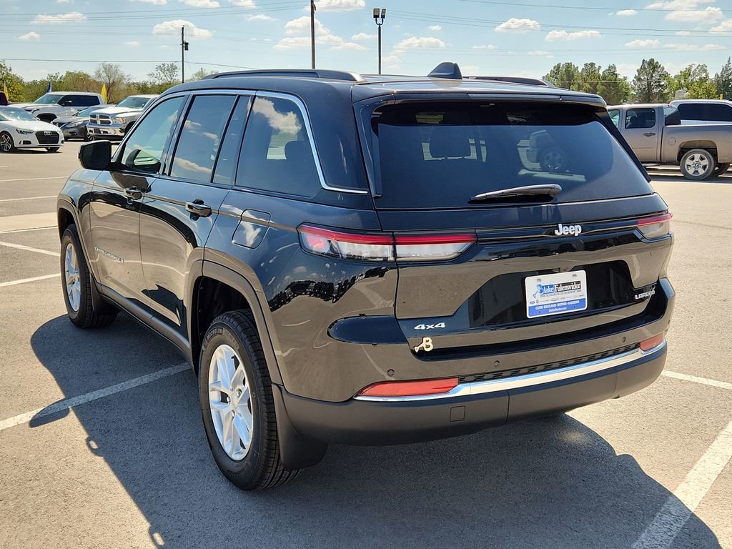 New 2025 Jeep Grand Cherokee Laredo X image 3