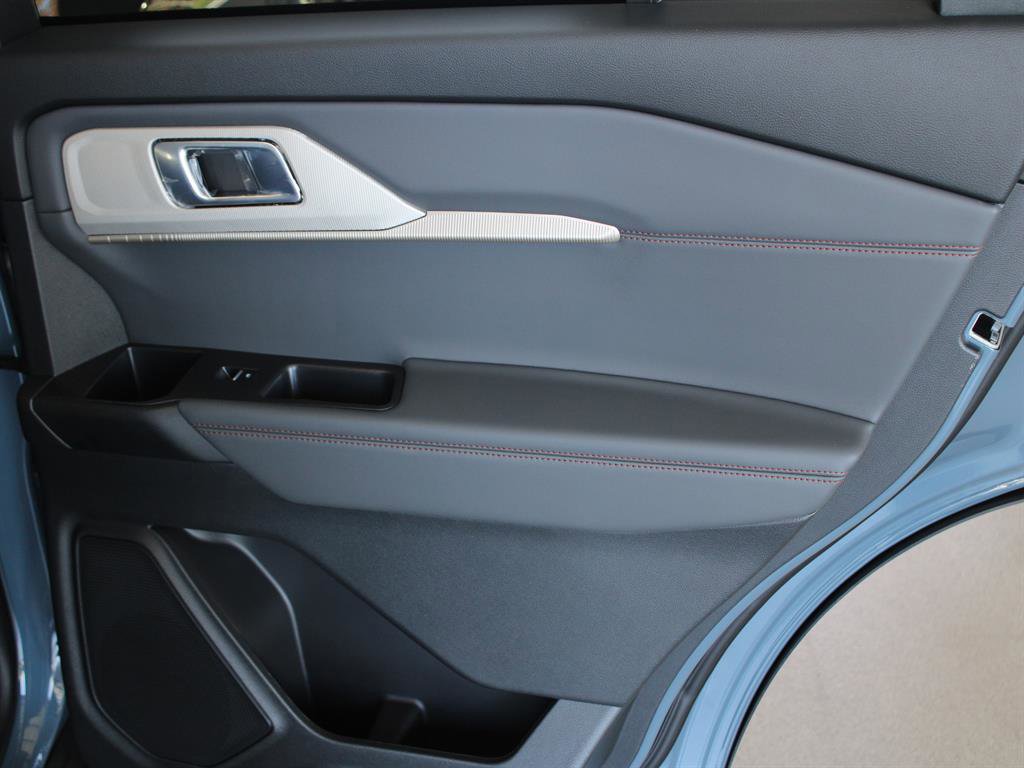 New 2026 Ford Explorer Active w/ Active Comfort Package image 49