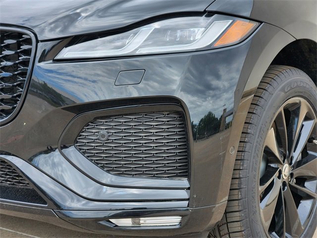 Used 2026 Jaguar F-PACE R-Dynamic S image 5