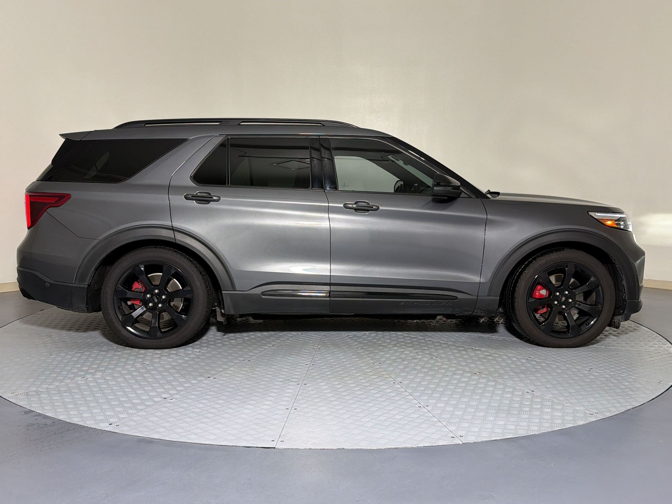 Used 2021 Ford Explorer ST w/ Equipment Group 401A AWD/4WD image 7