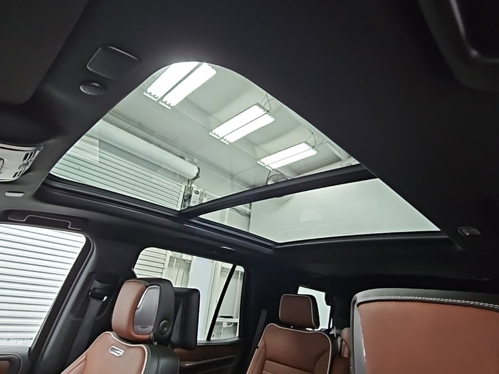 Certified 2024 GMC Yukon Denali Ultimate image 31