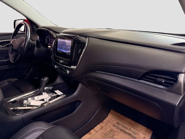 Used 2020 Chevrolet Traverse RS FWD image 32