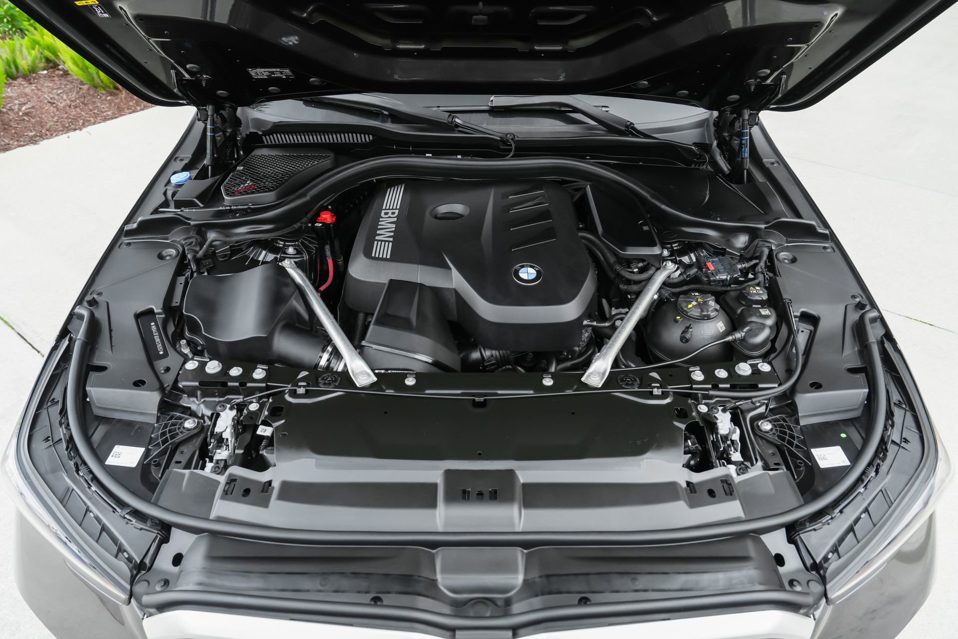 Used 2024 BMW 530i w/ M Sport Package image 45