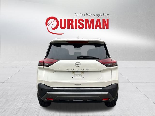 Used 2023 Nissan Rogue SL w/ SL Premium Package image 3