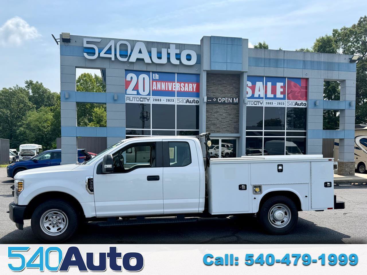 Used 2019 Ford F250 XL w/ Power Equipment Group RWD image 1