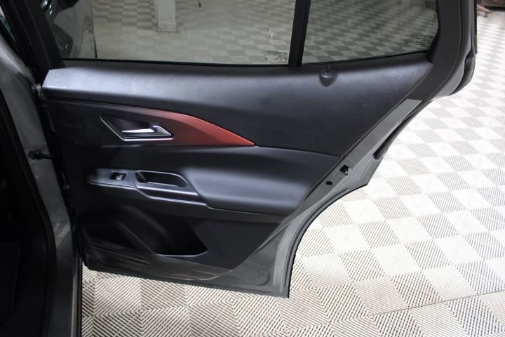 New 2026 Chevrolet Equinox EV RS image 24