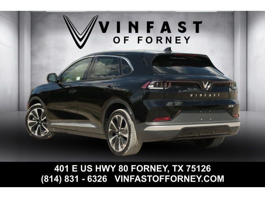 Used 2023 VinFast VF 8 Plus AWD/4WD image 2