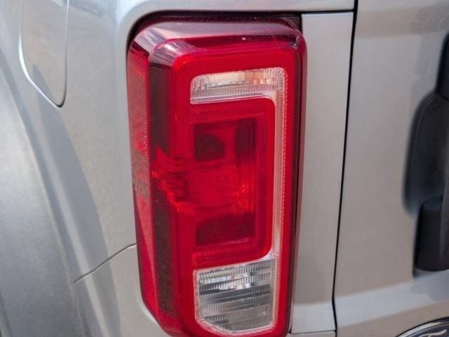 Used 2023 Ford Bronco Black Diamond AWD/4WD image 18