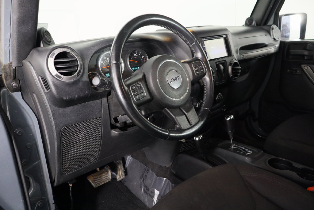 Used 2014 Jeep Wrangler Sport w/ Quick Order Package 24S AWD/4WD image 17