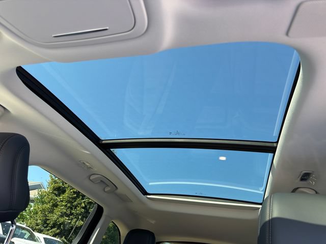 New 2026 Lincoln Nautilus Reserve AWD/4WD image 32