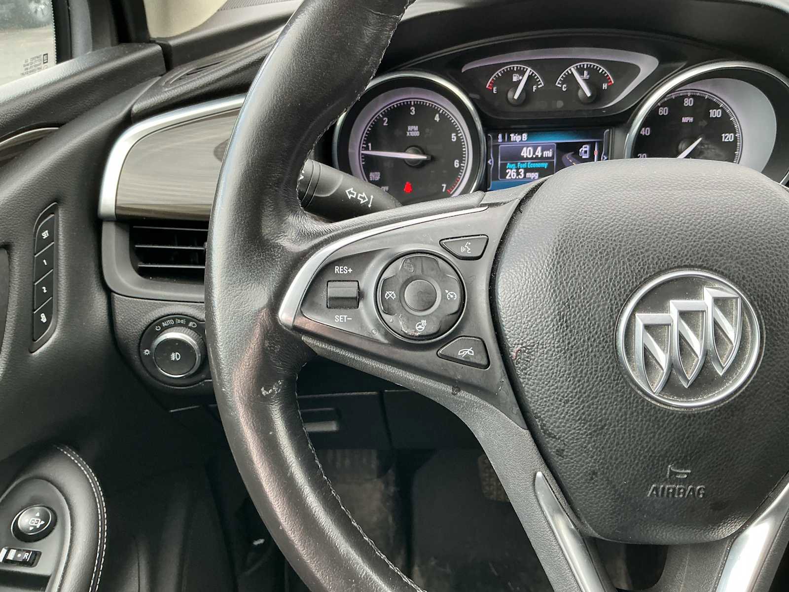 Used 2020 Buick Envision Essence w/ Experience Buick Package FWD image 10