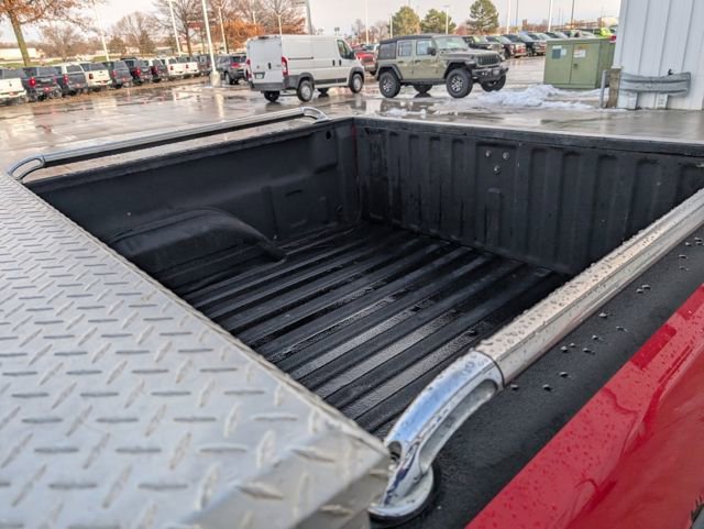 Used 2005 GMC Sierra 2500 SLE w/ Skid Plate Package image 19