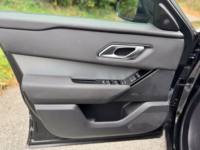Used 2024 Land Rover Range Rover Velar S AWD/4WD image 8