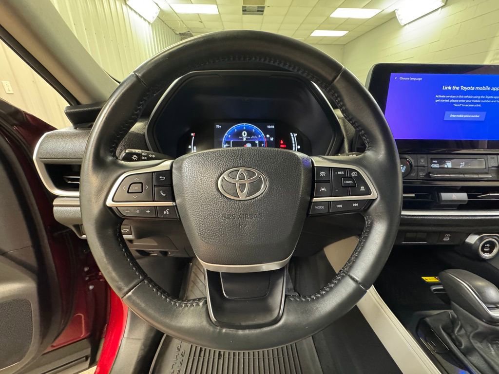 Used 2024 Toyota Grand Highlander AWD image 34