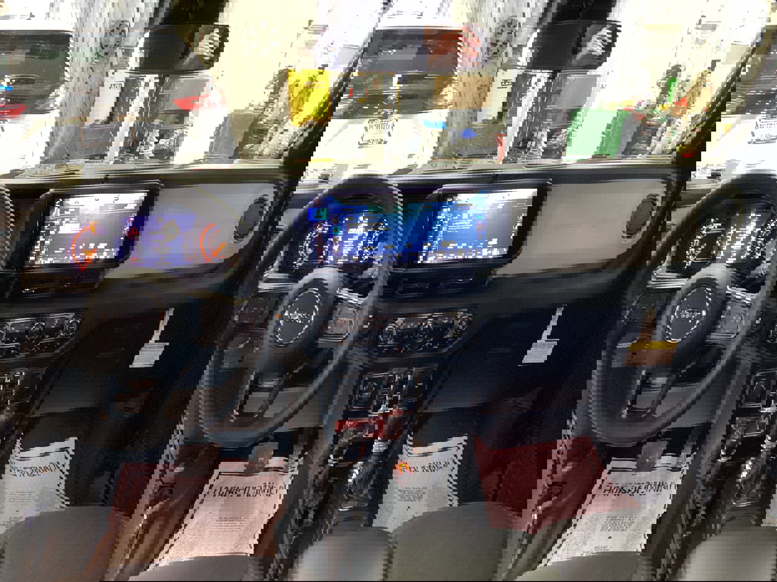 Used 2024 Jeep Gladiator Sport image 16