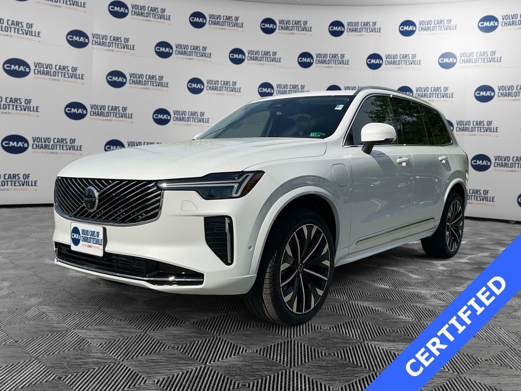 New 2025 Volvo XC90 T8 Plus w/ Protection Package Premier