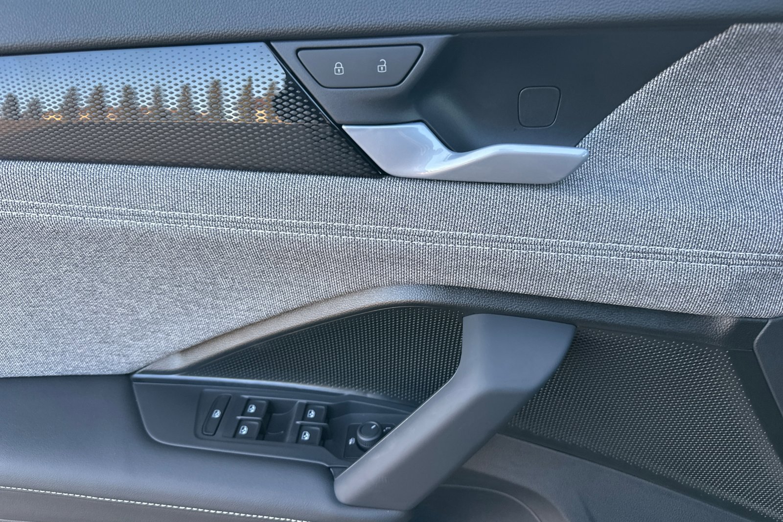 New 2026 Volkswagen Tiguan S image 11