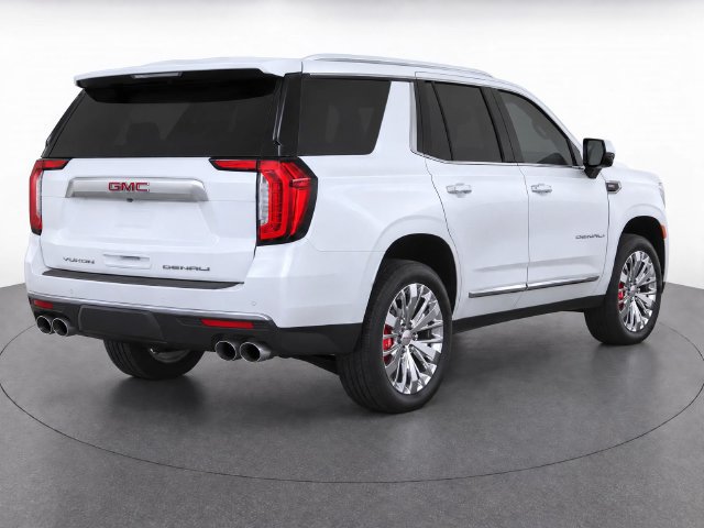 Certified 2022 GMC Yukon Denali w/ Denali Ultimate Package AWD/4WD image 4