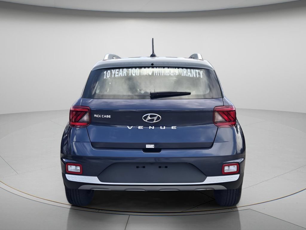 Certified 2026 Hyundai Venue SEL FWD image 6