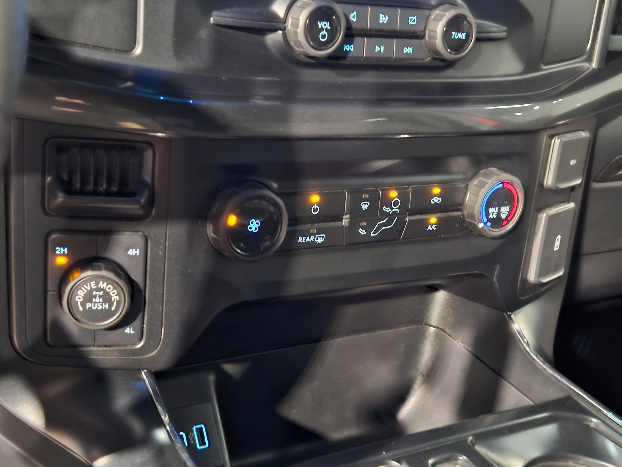 Used 2023 Ford F150 XL w/ STX Appearance Package AWD/4WD image 30