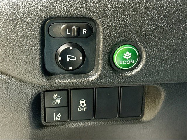 Used 2021 Honda Pilot EX image 12