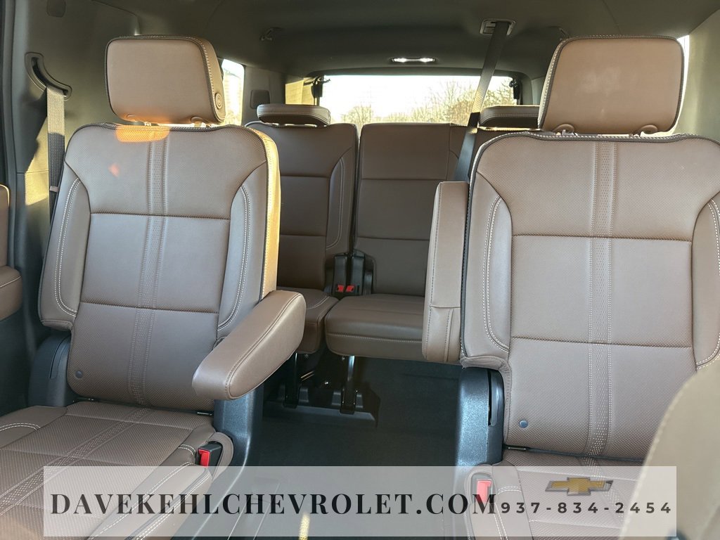 Certified 2025 Chevrolet Suburban High Country image 19