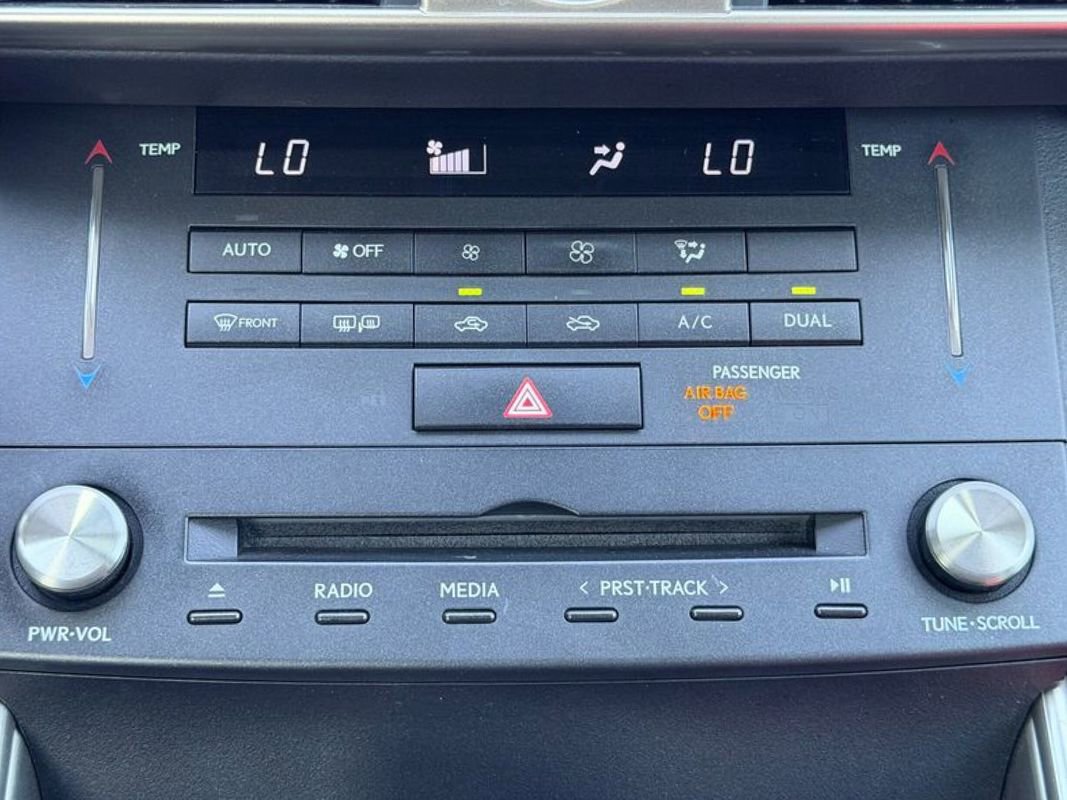 Used 2015 Lexus IS 250 image 30